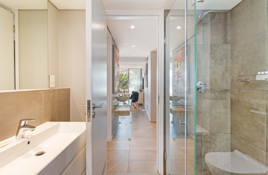 1 Bedroom Property for Sale in Green Point Western Cape
